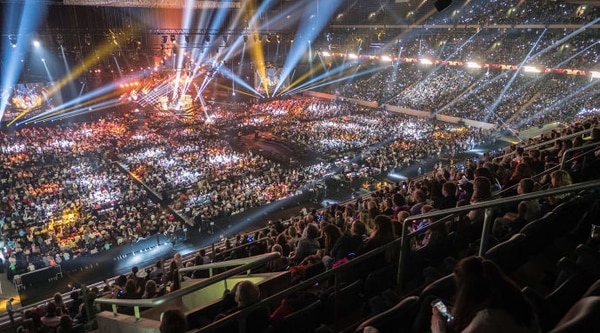 Interior del Friends Arena durante la final del Melodifestivalen 2017.